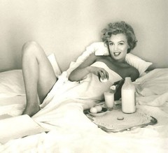Vintage Marilyn Monroe 8×10 Photo Print – Hollywood Legend Poster wall art gift