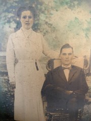 Antique Vtg Portrait Photo Couple Oval Hand Colored Wedding For Convex Bubble