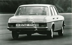 Manufacturer Archive XL Photo – Automotive Car Vehicle – Mercedes 240D 3.0 C1.67