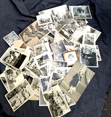 80 ancient B/W photos + 2 newspaper reports + negatives + 2 cards… originals well maintained